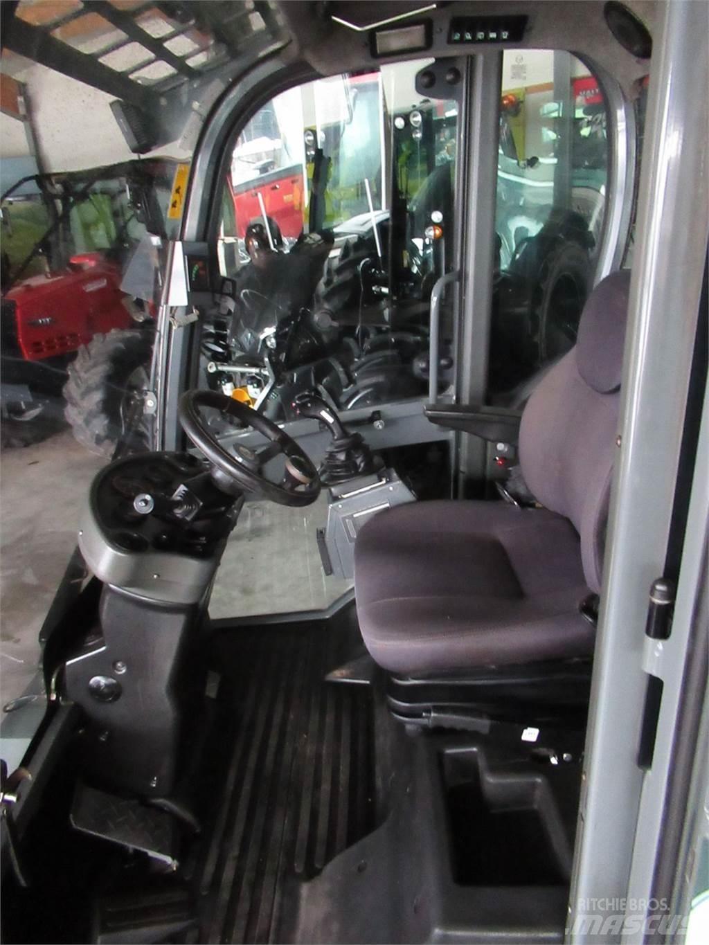 Weidemann 3070 CX60 前端裝載機和挖掘機