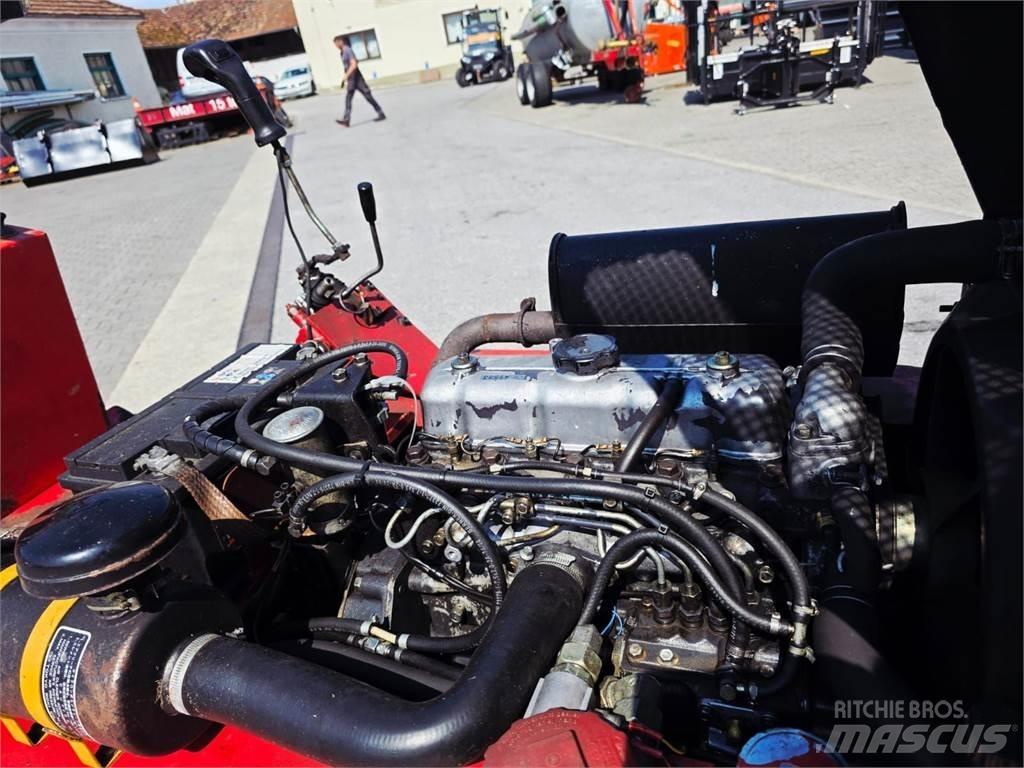 Weidemann 917 D/M 前端裝載機和挖掘機
