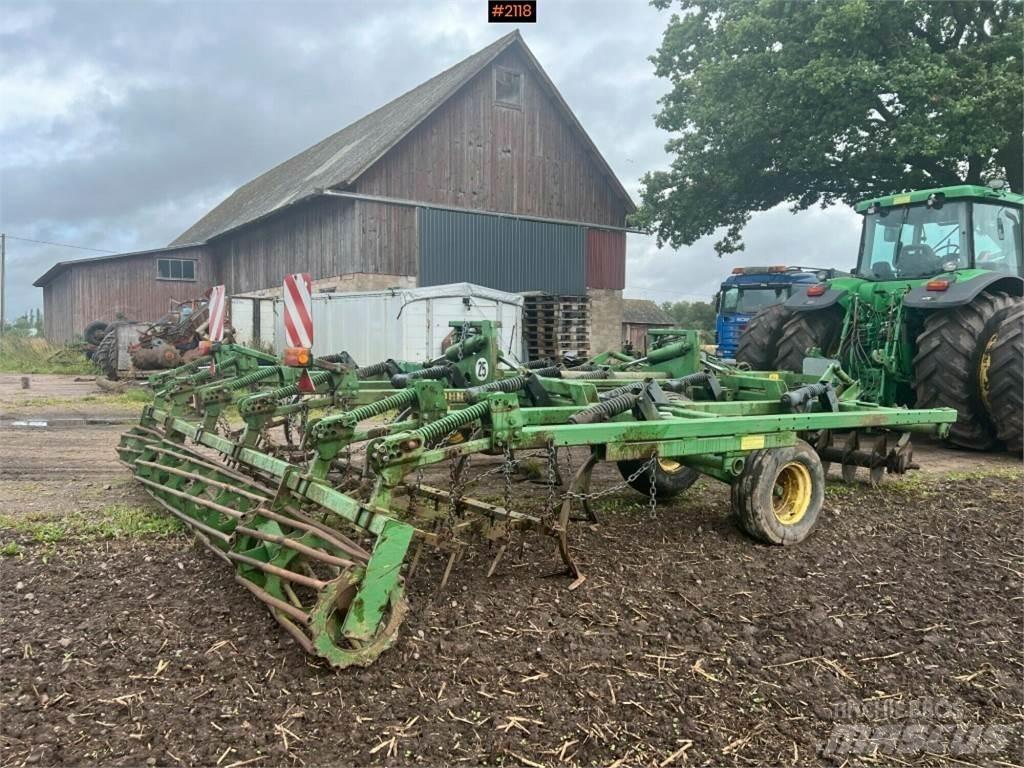 John Deere 410A 其他耕耘機和配件