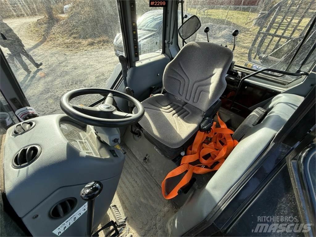 Valtra A75-4 其他