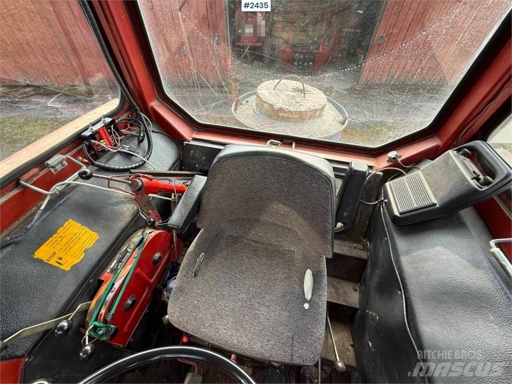 Volvo BM T 800 C 曳引機