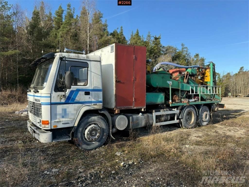 Volvo FL10 平板式/側卸式卡車