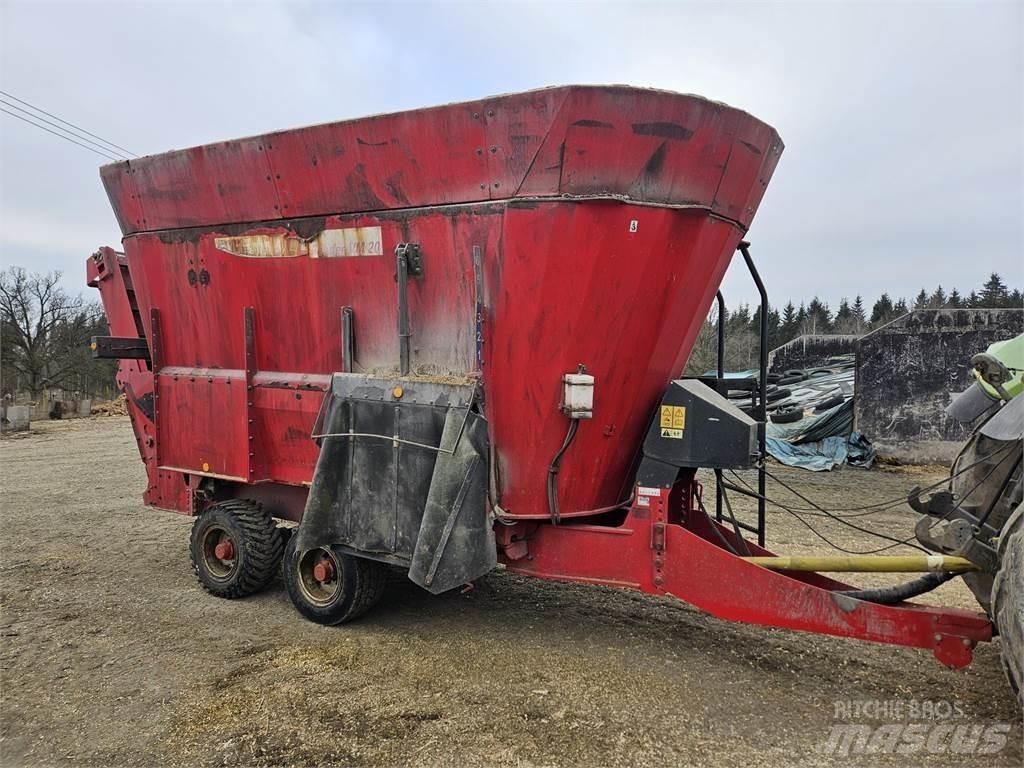 JF VM 20-2 青飼料搬運車