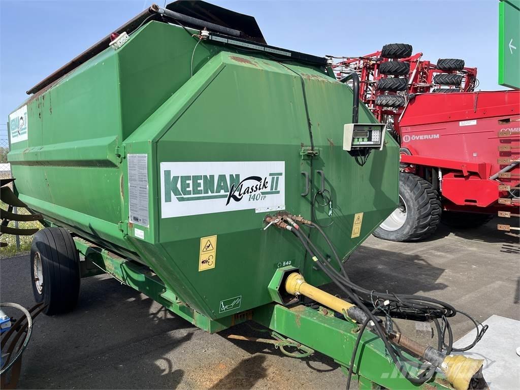 Keenan  青飼料搬運車