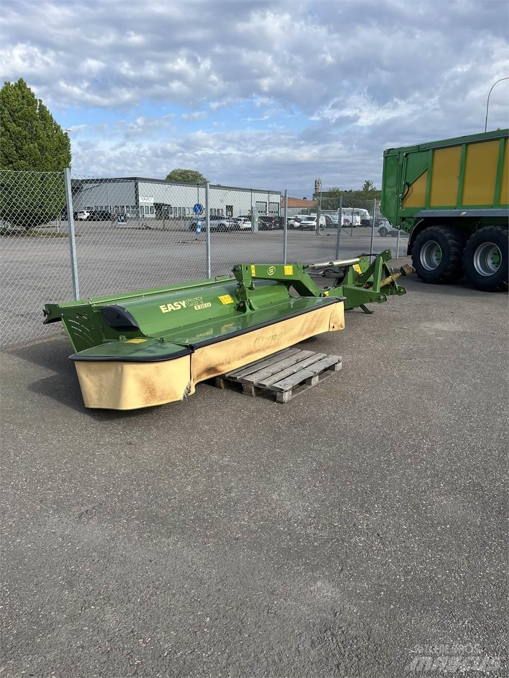 Krone 320 CV 割草劑