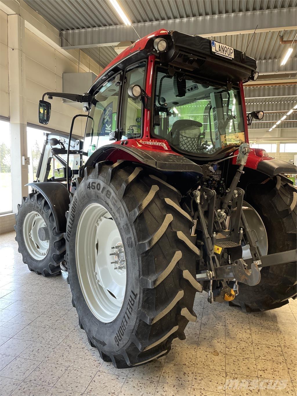 Valtra 135LH 曳引機