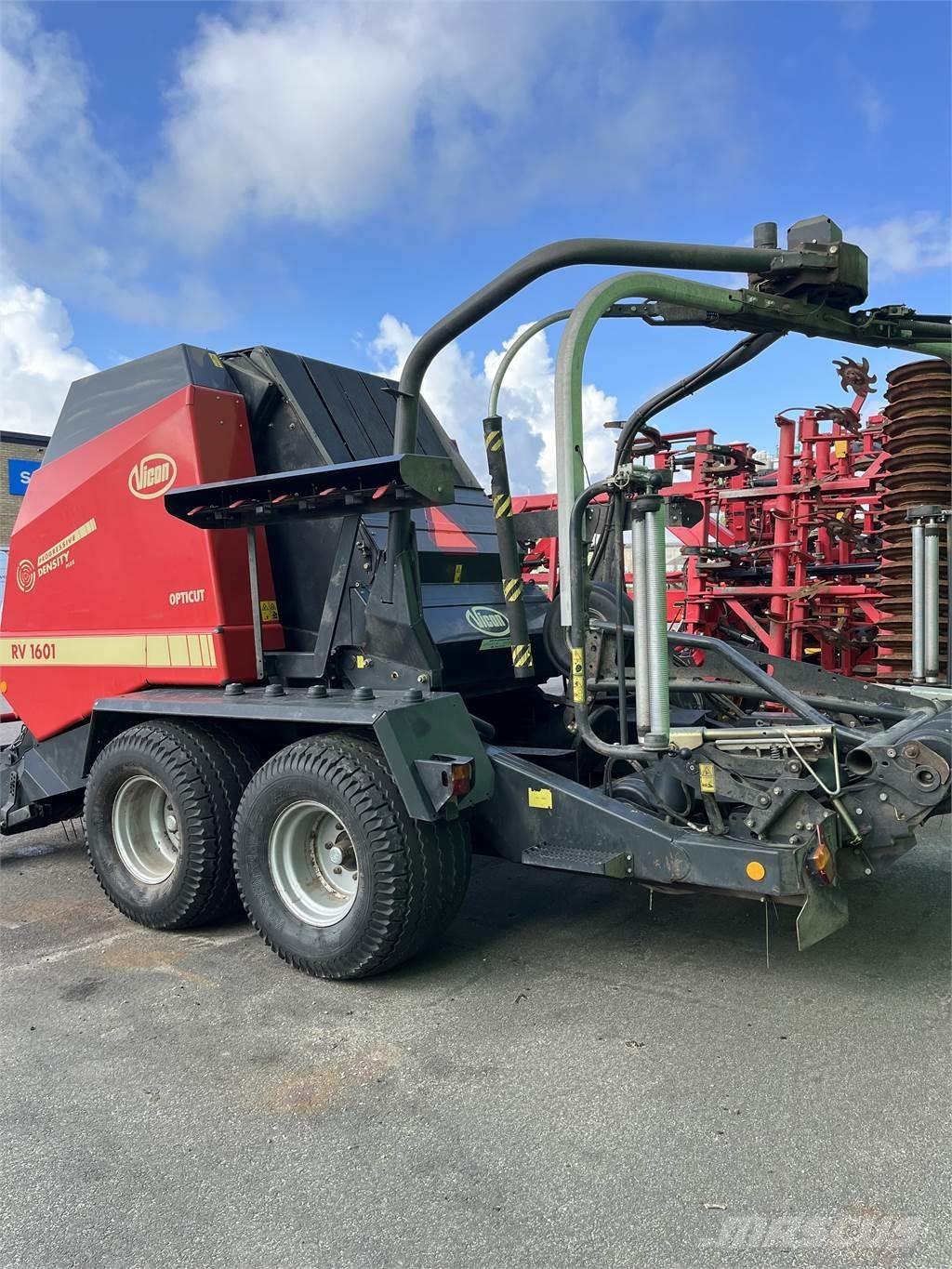 Vicon RV 1601 圓型牧草打包機