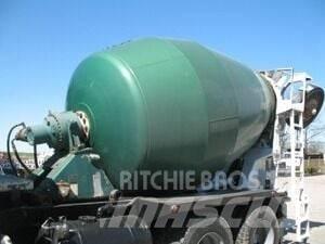 Mack RS686LS 其他貨車
