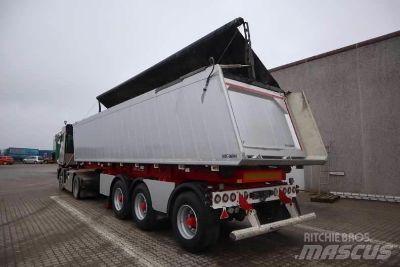 Kel-Berg 31 m³ 拖頭車