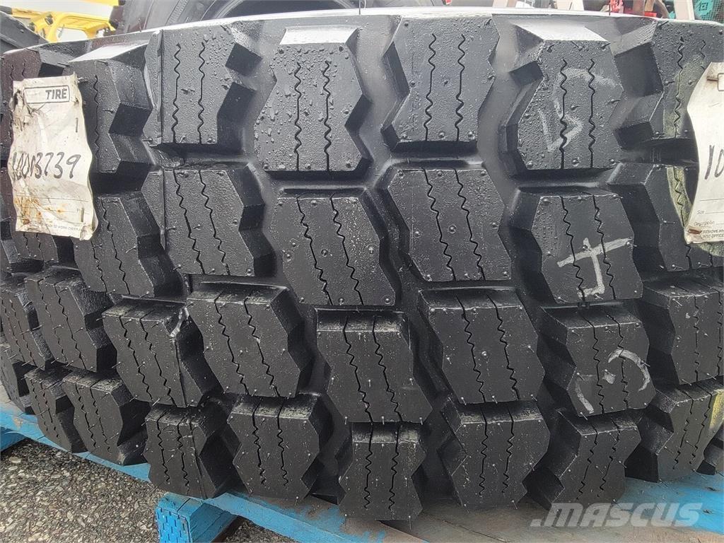 Bridgestone 420387 輪胎、車輪和輪圈