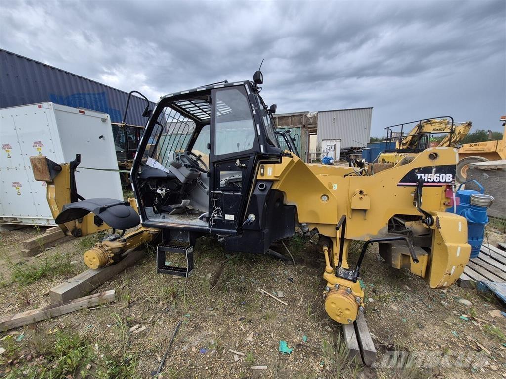 CAT TH560B 農業用伸縮臂裝載機