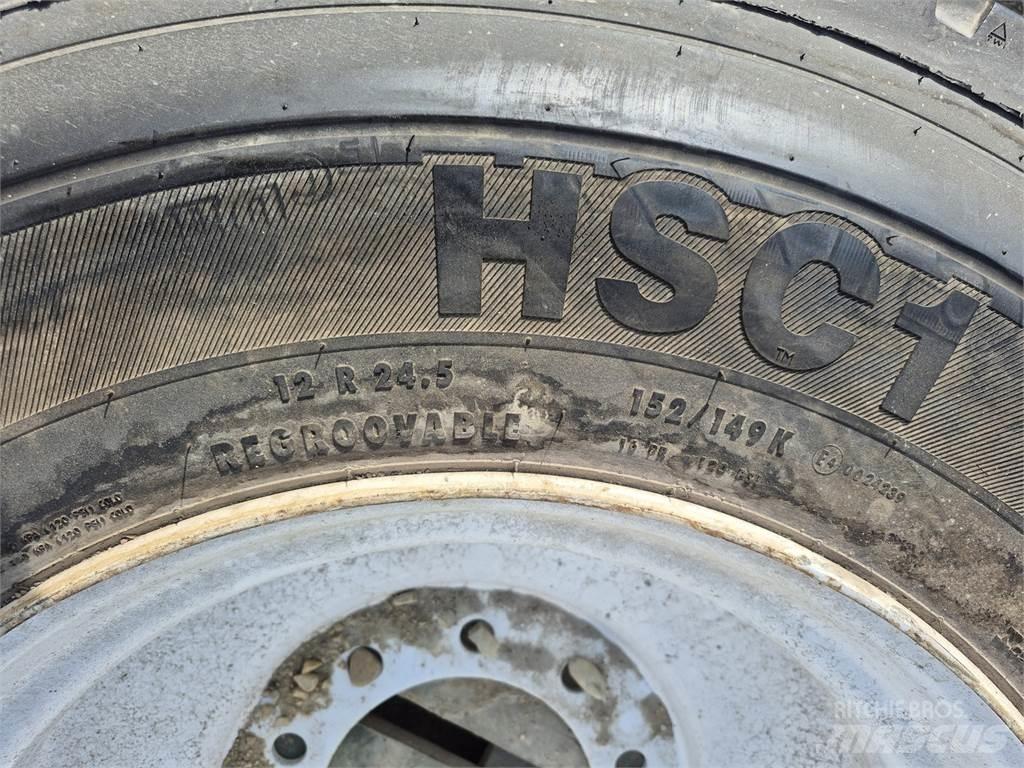 Continental HSC1 輪胎、車輪和輪圈