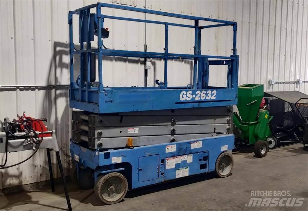 Genie GS-2632 剪式升降機
