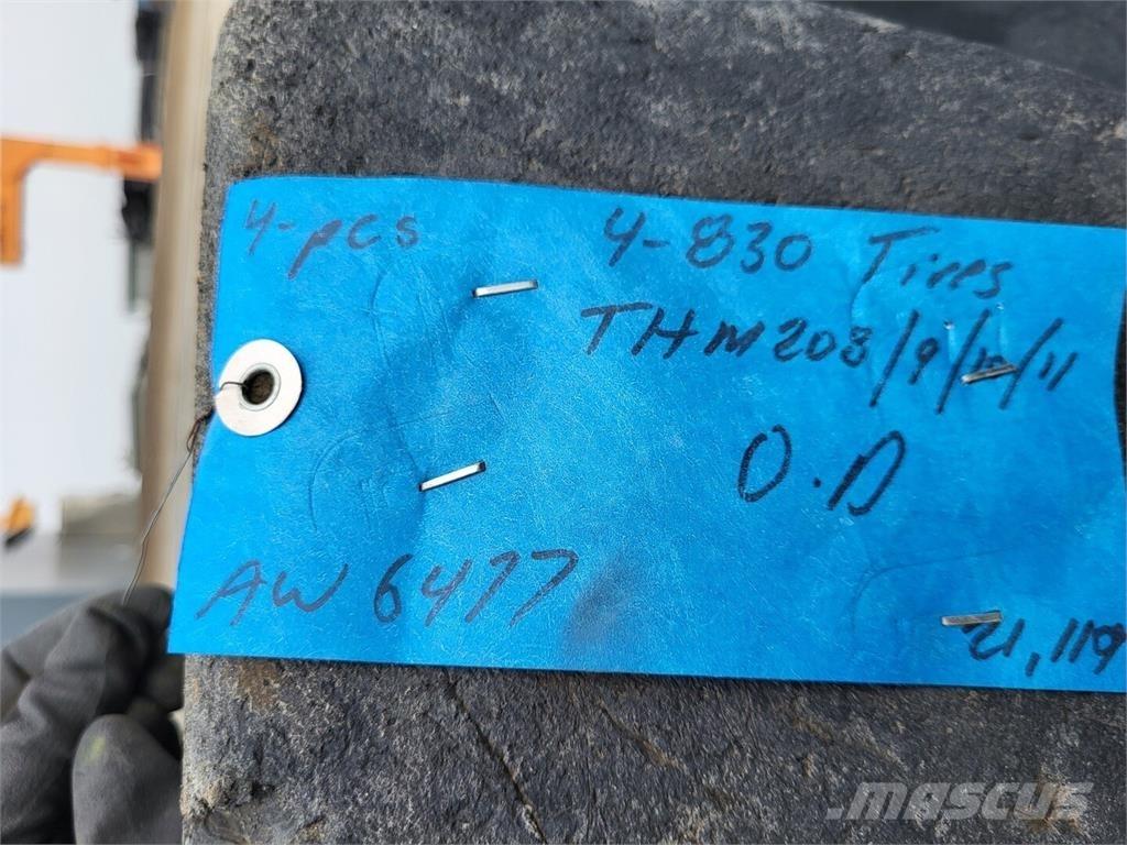 Goodyear RM-4B+ 輪胎、車輪和輪圈
