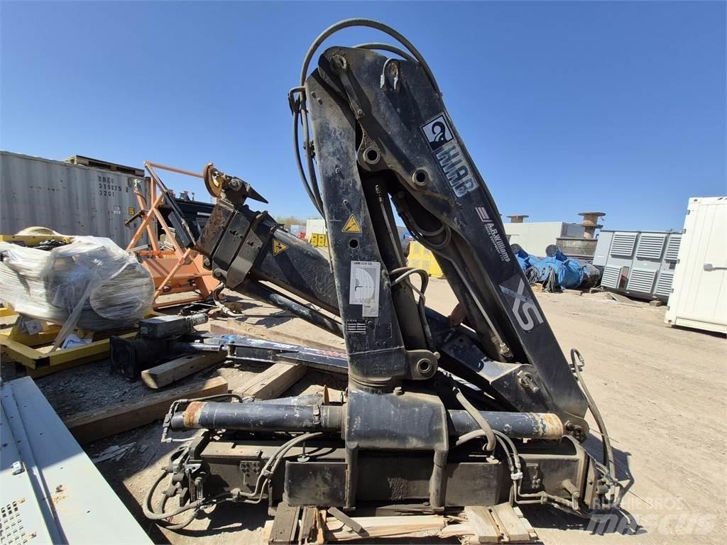 Hiab 122B-2-CL 起重機組件和設備