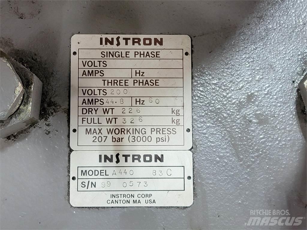  INSTRON A440 83C 水泵浦