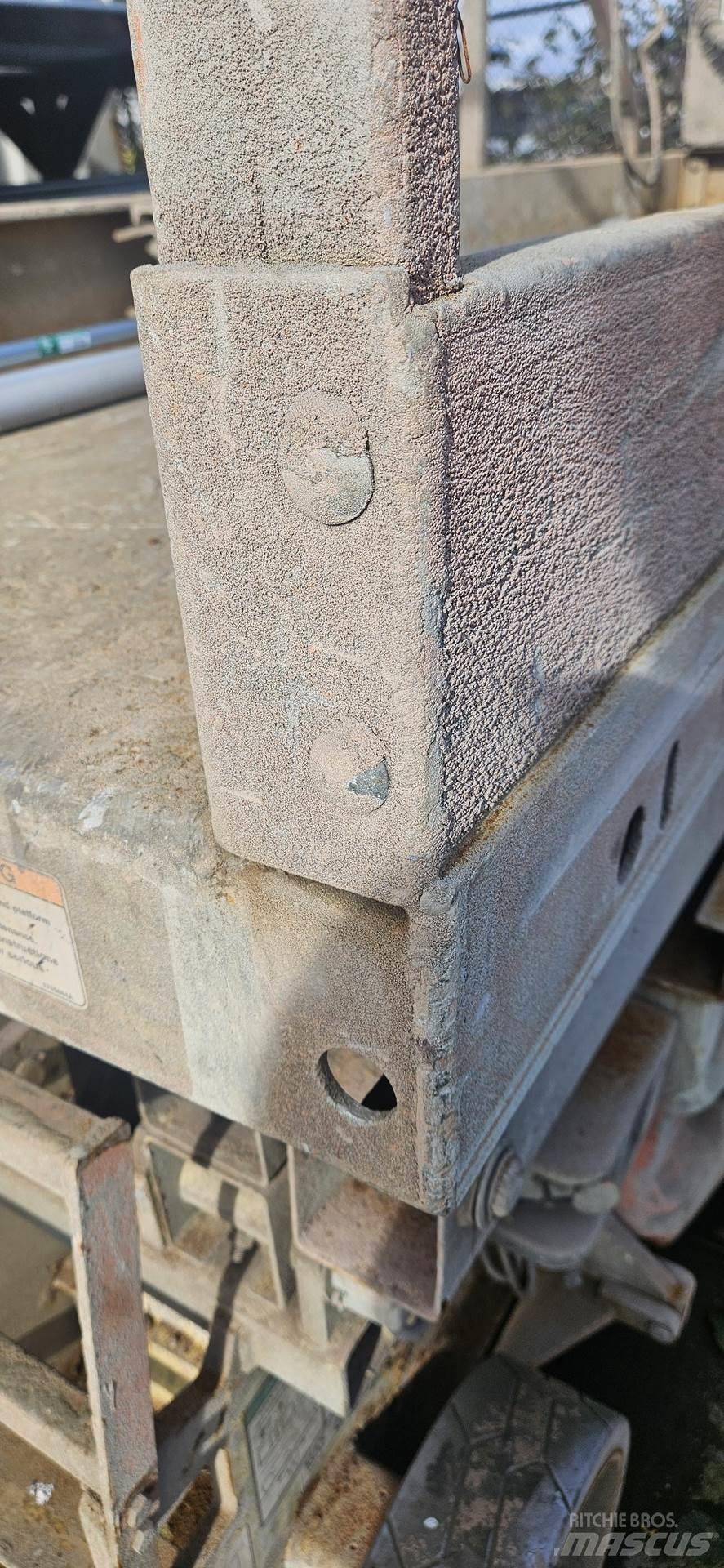 JLG 2630ES 剪式升降機