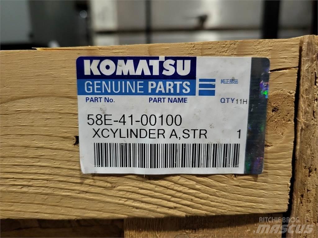 Komatsu EL7952 鉸接式起吊車