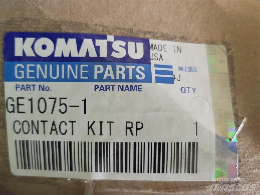 Komatsu GE1075-1 鉸接式起吊車