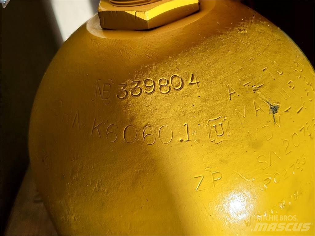 Komatsu PC2733 鉸接式起吊車