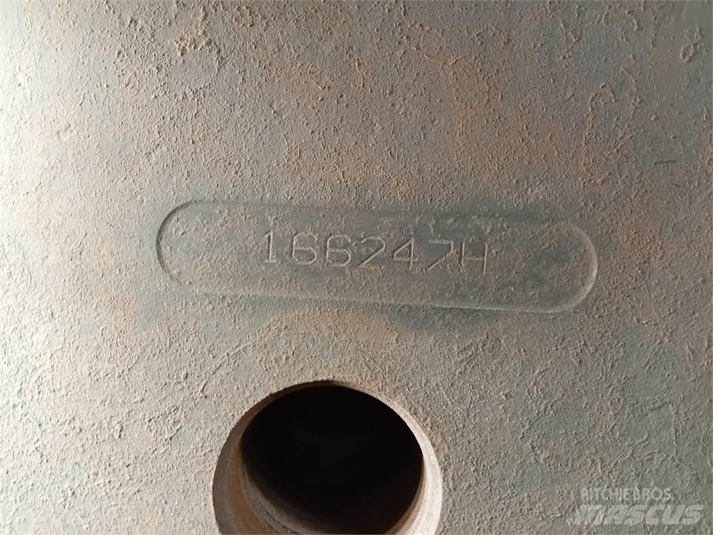 Komatsu PZKV166247 其他組件