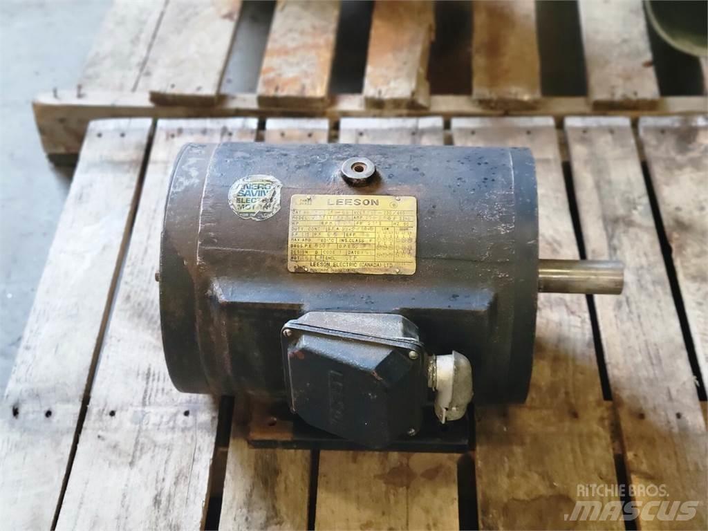  LEESON 215T17DB40 工業發動機