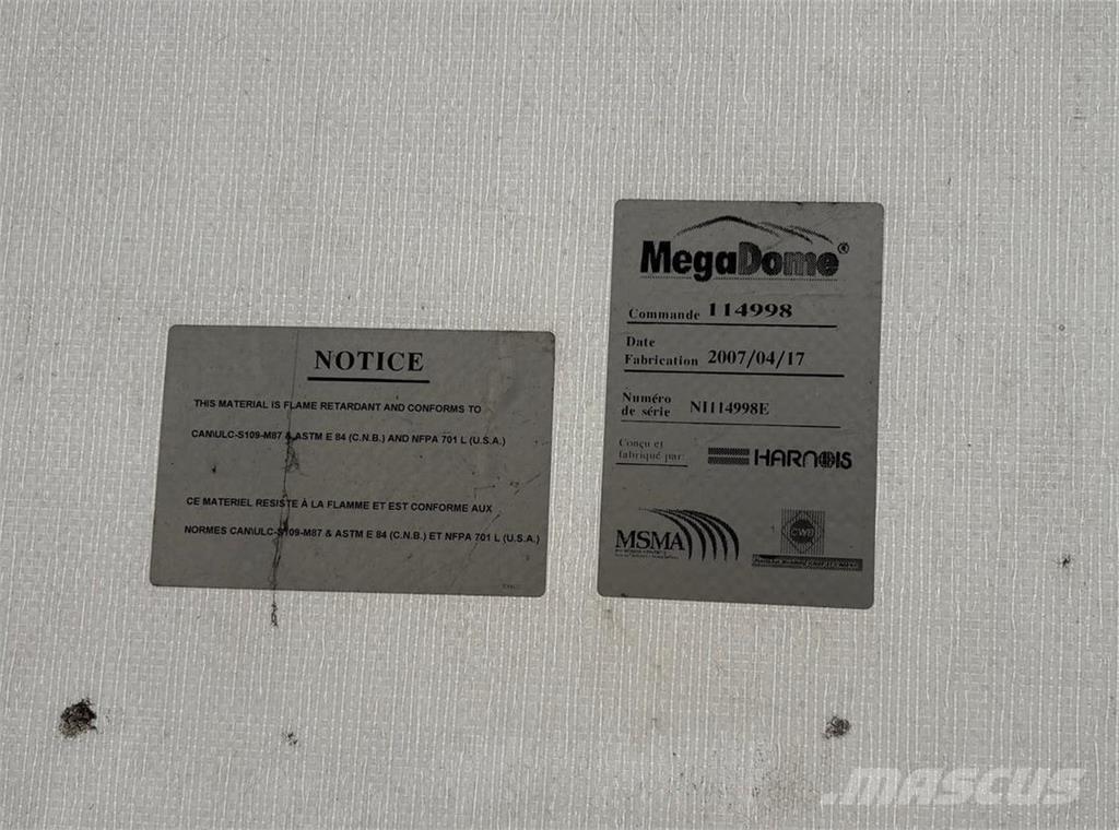  MEGADOME 鋼架建築