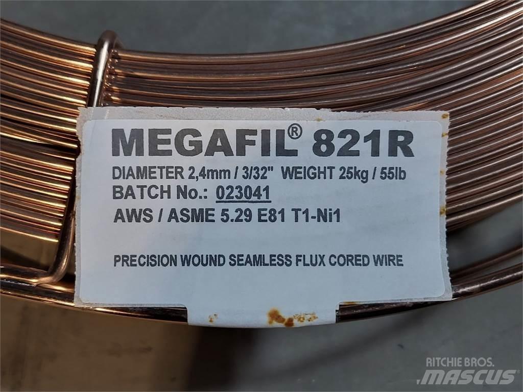  MEGAFIL 821R 焊接機
