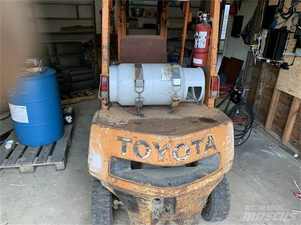 Toyota 4FGL20 其他