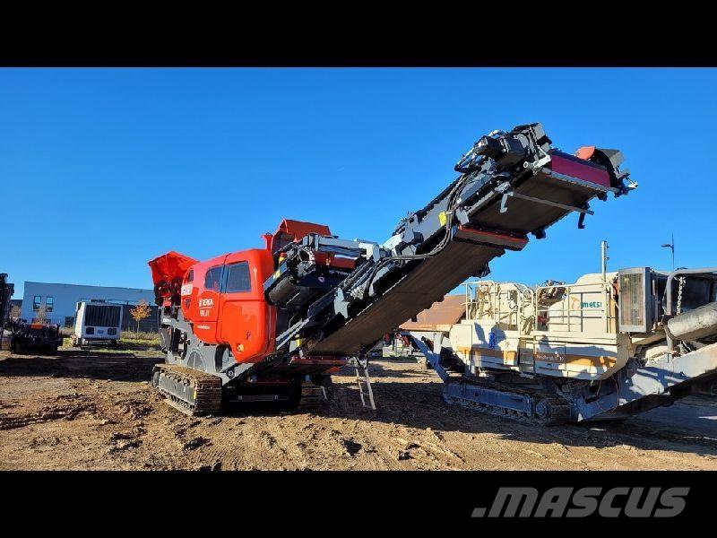 Finlay J1170D 破碎機