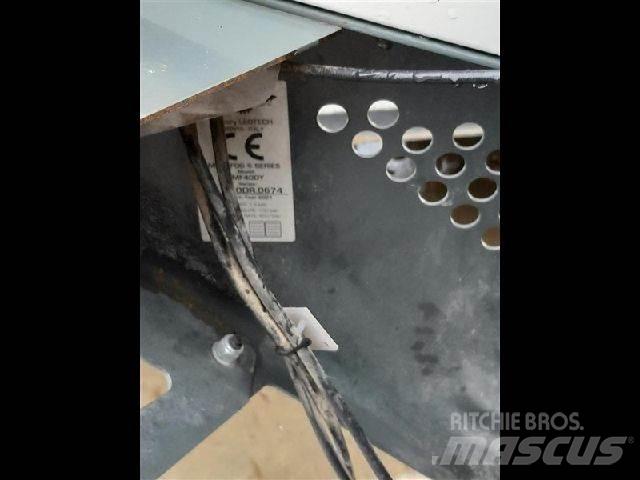 Teclinea MF40D 破碎機