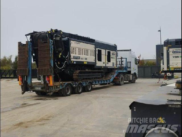 Terex TSS390T 破碎機