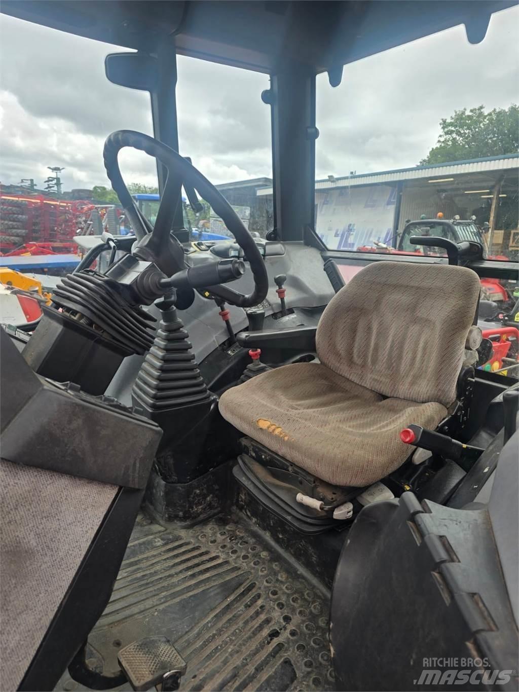 Case IH CS150 曳引機