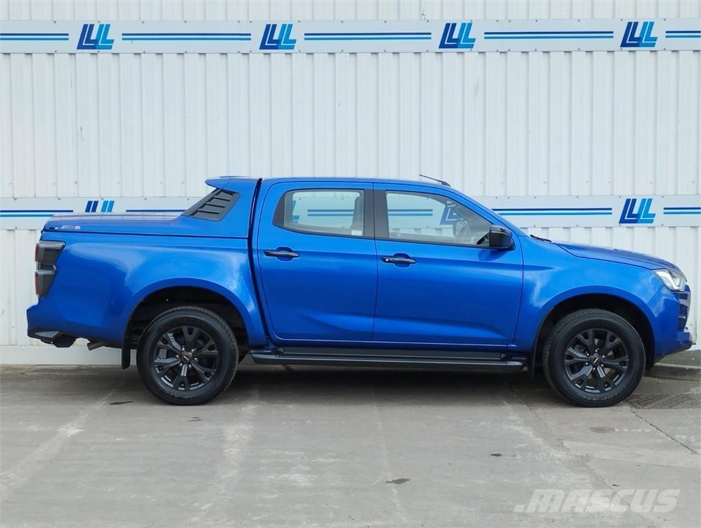 Isuzu V-Cross 皮卡.傳統半斗卡車/側卸板