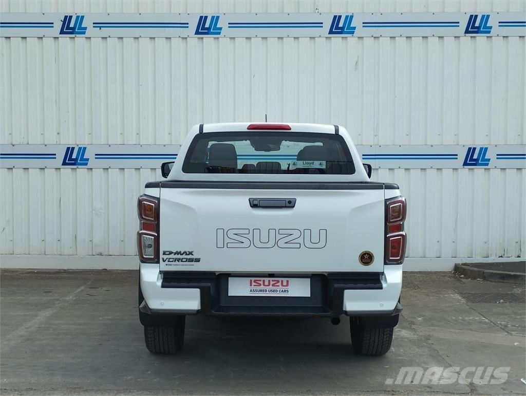 Isuzu V-Cross 皮卡.傳統半斗卡車/側卸板