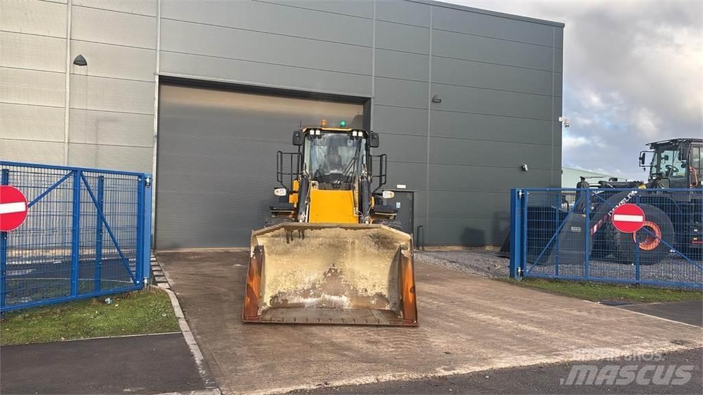 JCB  其他