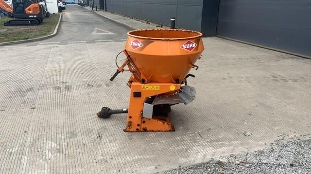 Kuhn Spreader 礦物撒布機
