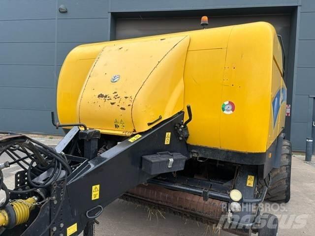 New Holland Bb980 方形打捆機