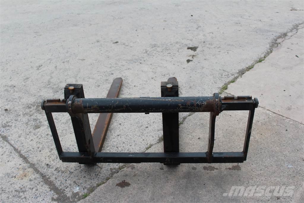  Pallet Forks & Frame 叉