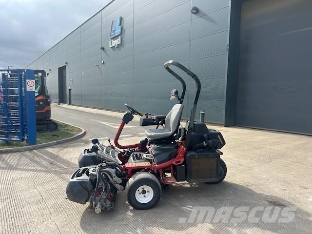Toro GR3400 騎乘式割草機