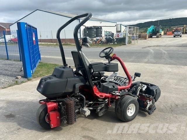 Toro GR3400 騎乘式割草機