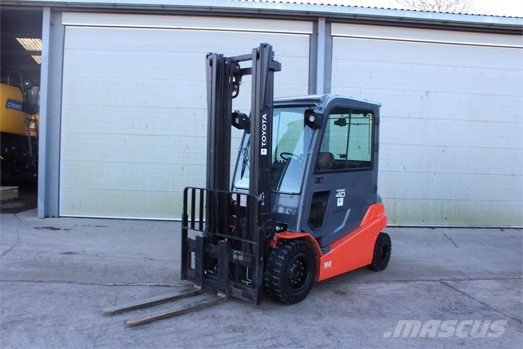 Toyota 4T Forklift 堆高機(叉車)-其他