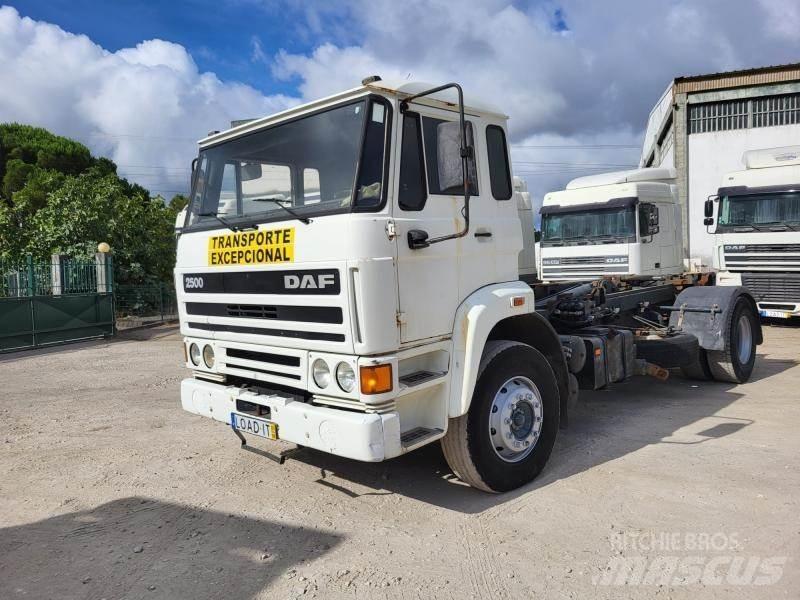 DAF 2500 ATI 商用底盤車