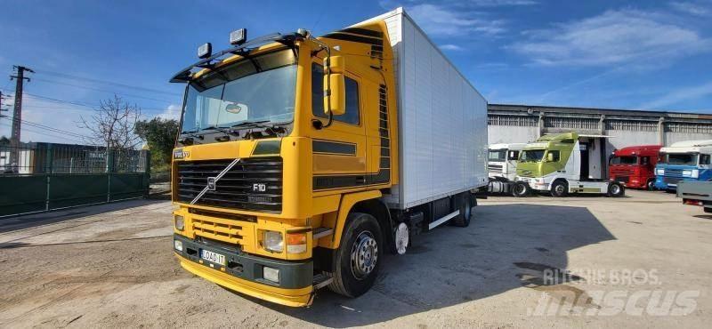 Volvo F10 貨箱式卡車