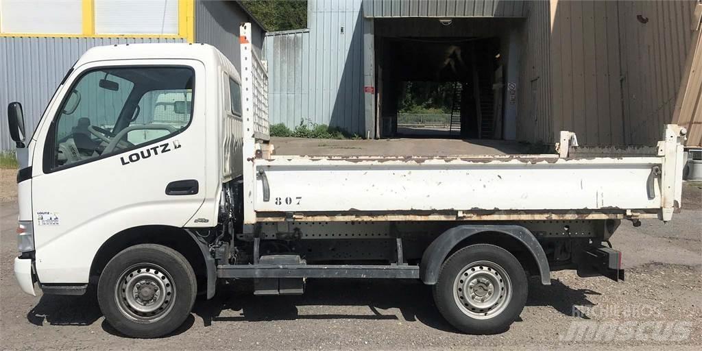 Toyota NT21Y 傾卸式卡車