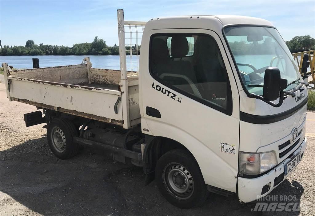 Toyota NT21Y 傾卸式卡車