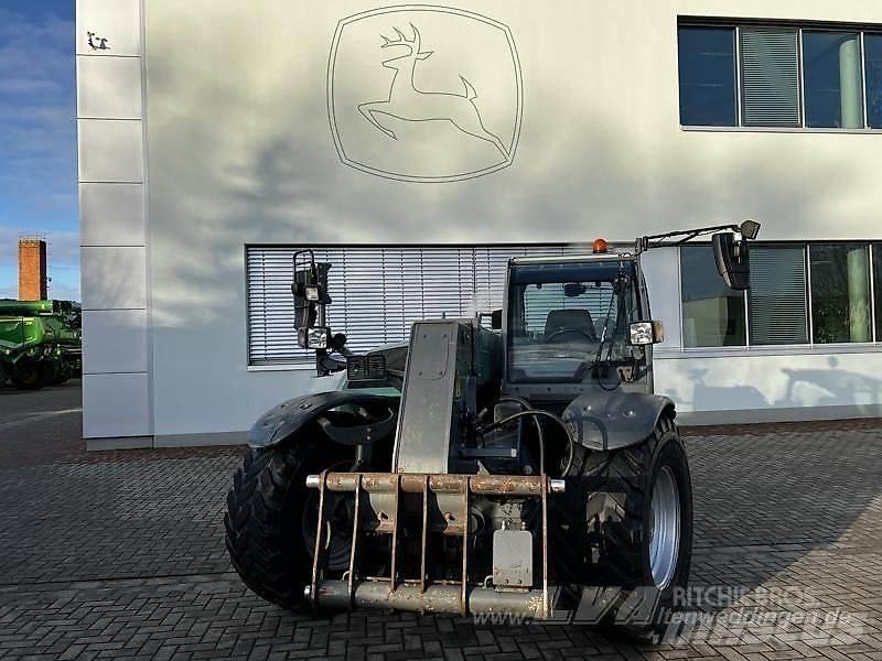 Kramer KT357 伸縮臂操作車