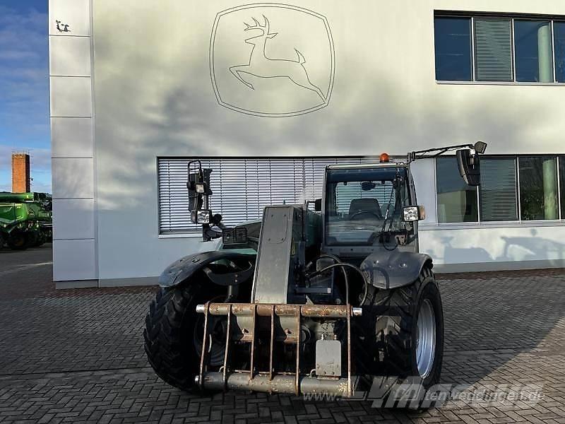 Kramer KT357 伸縮臂操作車