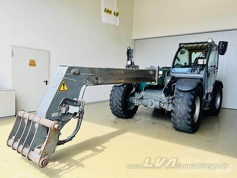 Kramer KT557 伸縮臂操作車