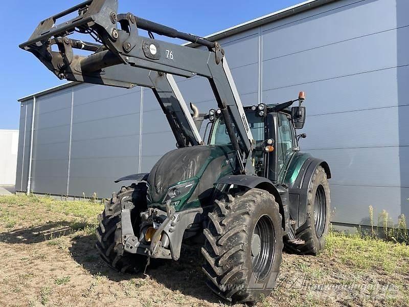 Valtra T174 曳引機